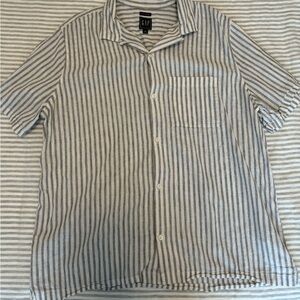 Men’s Short Sleeve Button Down XL Gap Blue/White Stripe